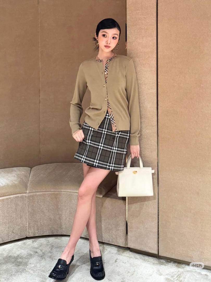 Burberry Small Cotswolds Tote 81113441 Bag White