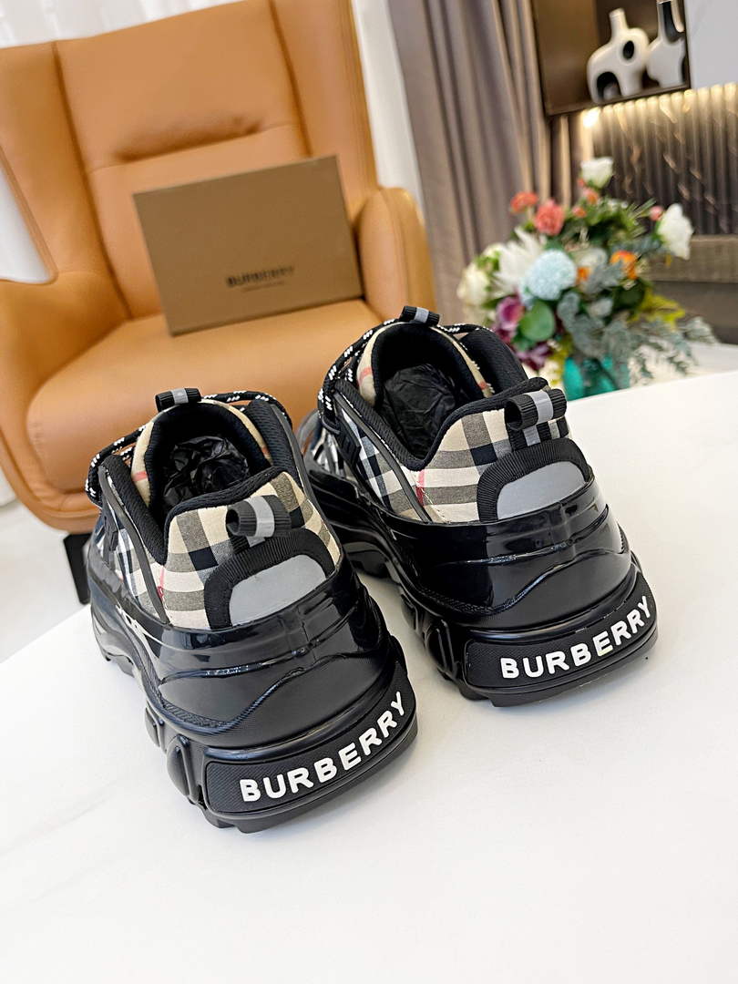 Burberry Vintage Check Cotton Arthur Sneakers 80372540