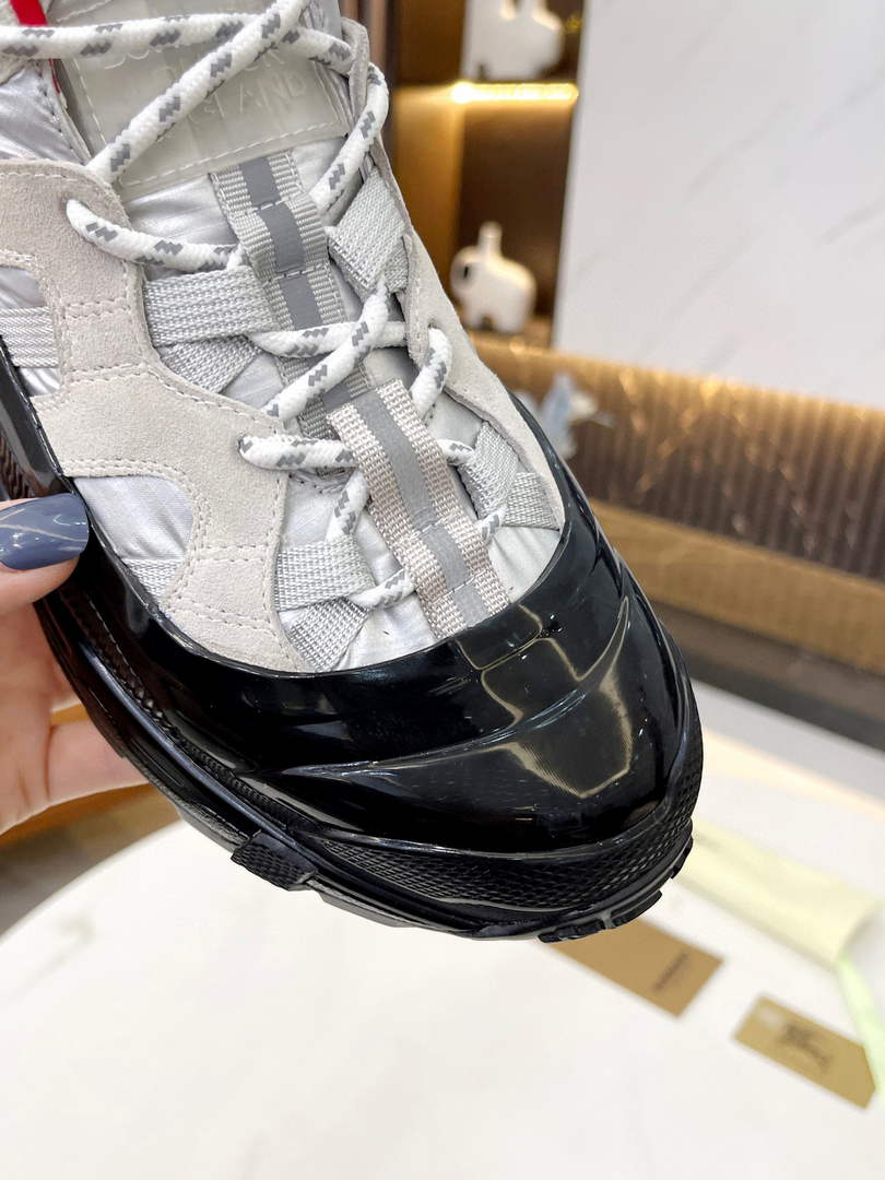 Burberry Vintage Check Cotton Arthur Sneakers 80372541