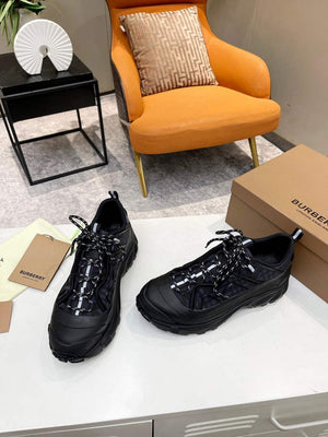 Burberry Vintage Check Cotton Arthur Sneakers 80372546 - Male 39 - View 9