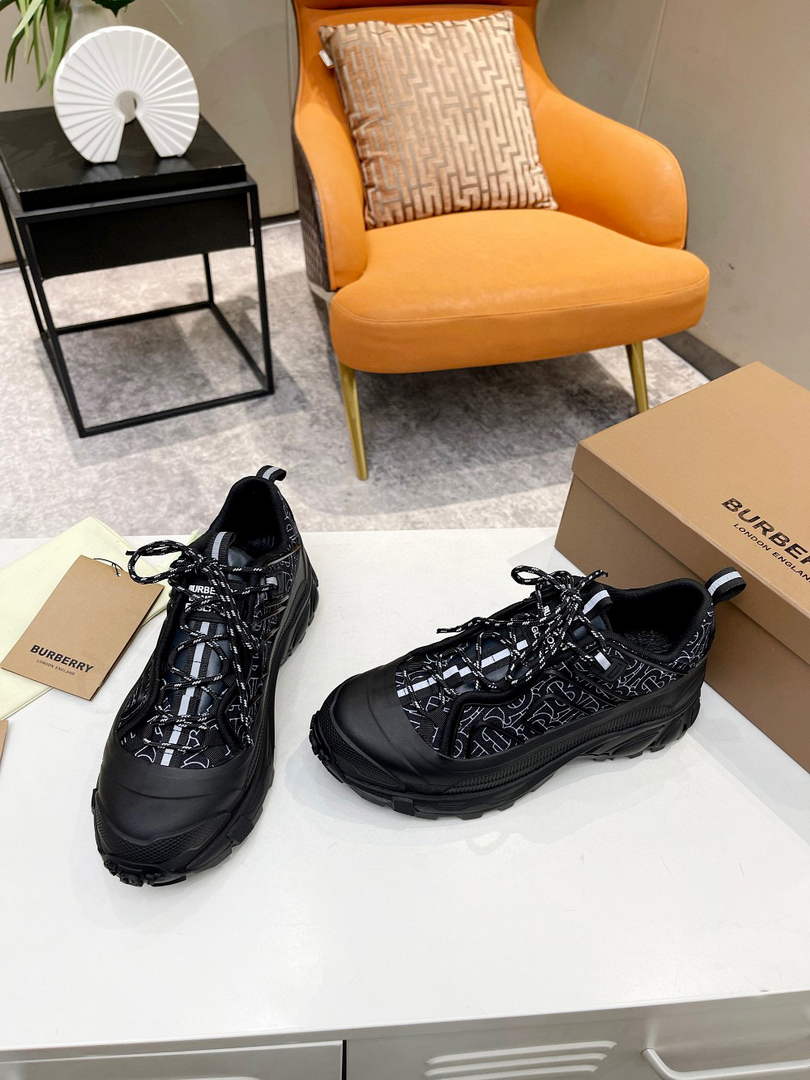 Burberry Vintage Check Cotton Arthur Sneakers 80372548