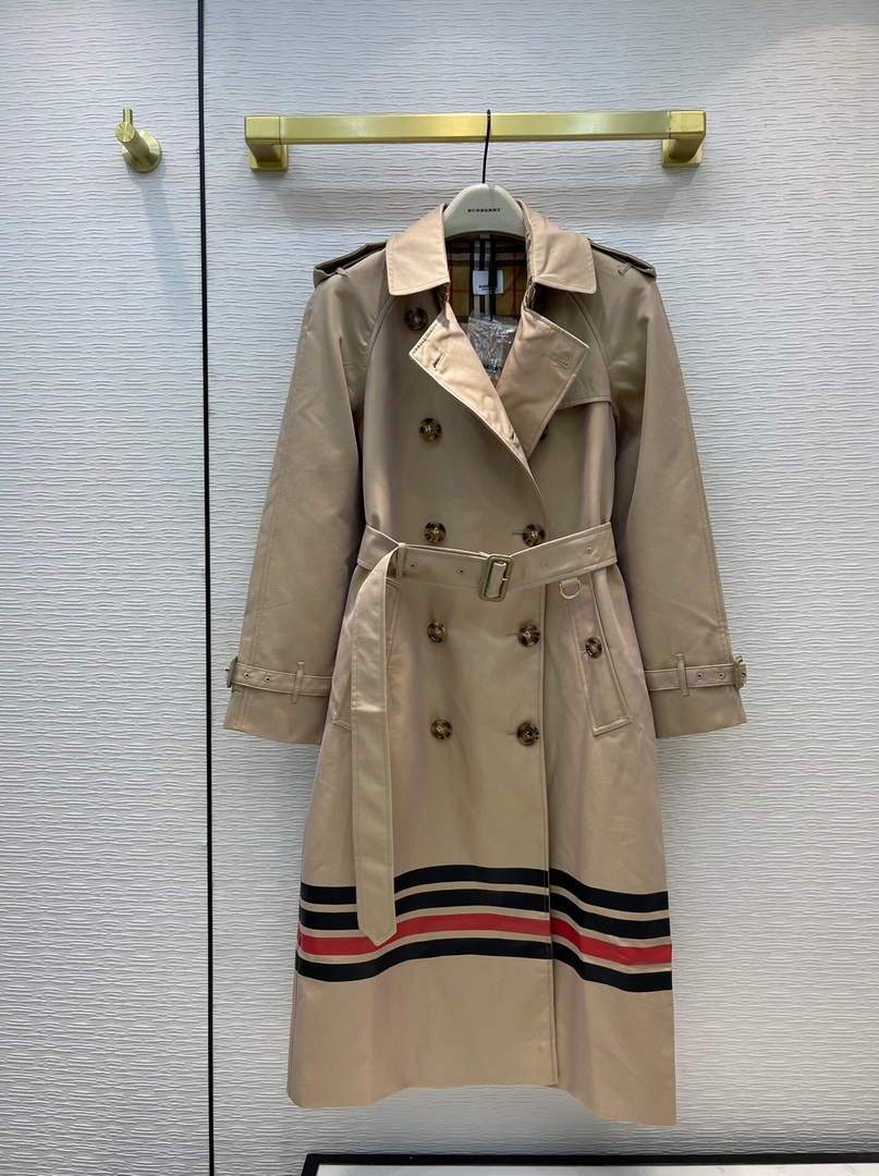 Burberry Women's Jackets Designer Burberry Gabardine Trench Coat 88013