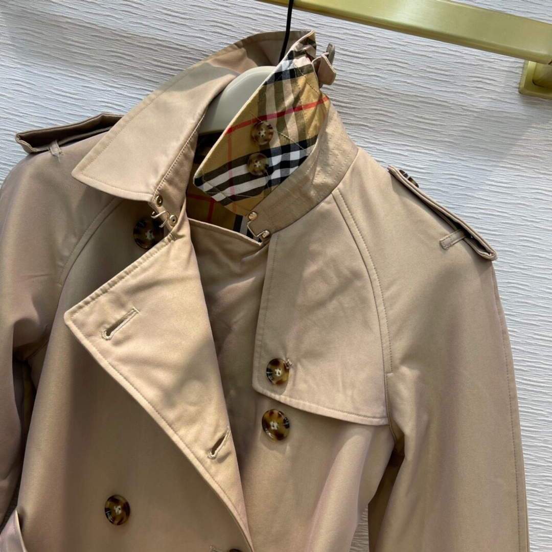 Burberry Women's Jackets Designer Burberry Gabardine Trench Coat 88013