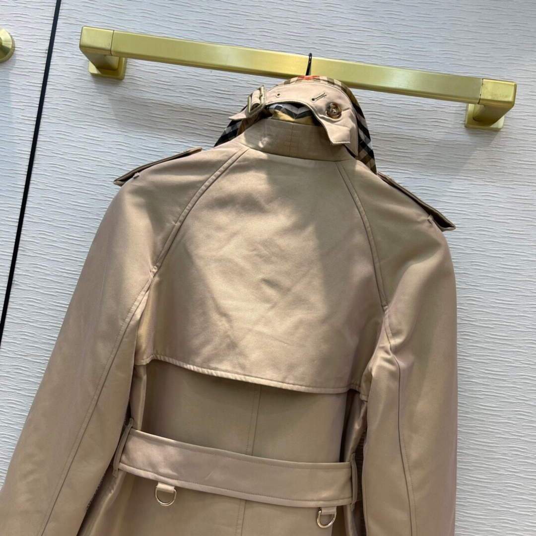 Burberry Women's Jackets Designer Burberry Gabardine Trench Coat 88013
