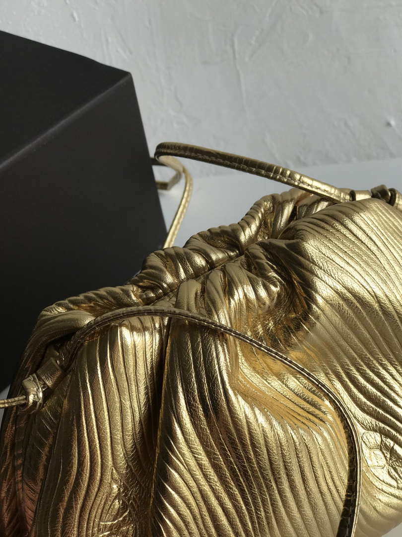 BV 585852 Bottega Veneta Mini Pouch Lambskin leather clutch with strap metallic Gold - Default Title - View 9