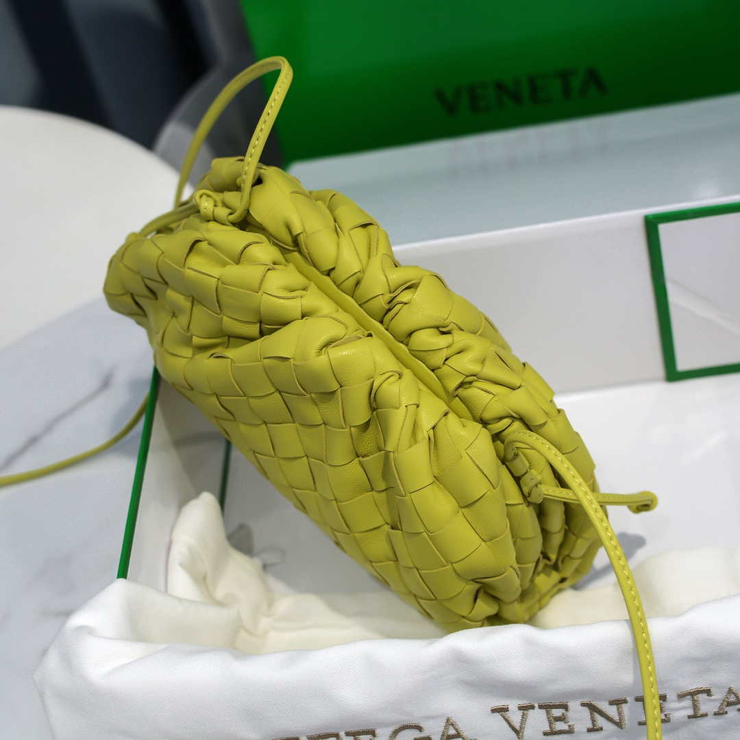 BV 585852 Bottega Veneta Mini Pouch intrecciato leather clutch with strap Lemon Green - Default Title - View 5