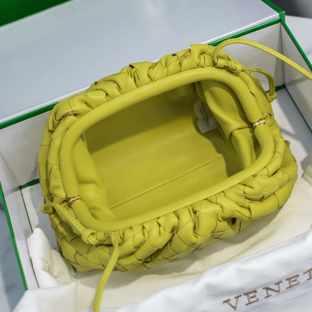 BV 585852 Bottega Veneta Mini Pouch intrecciato leather clutch with strap Lemon Green - Default Title - View 7