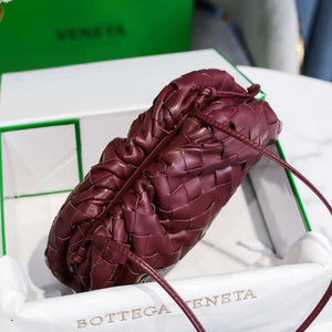 BV 585852 Bottega Veneta Mini Pouch intrecciato leather clutch with strap Wine Red - Default Title - View 6