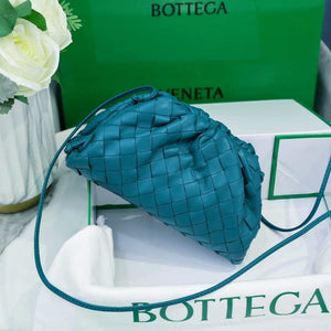 BV 585852 Bottega Veneta Mini Pouch intrecciato leather clutch with strap sapphire - Default Title - View 2