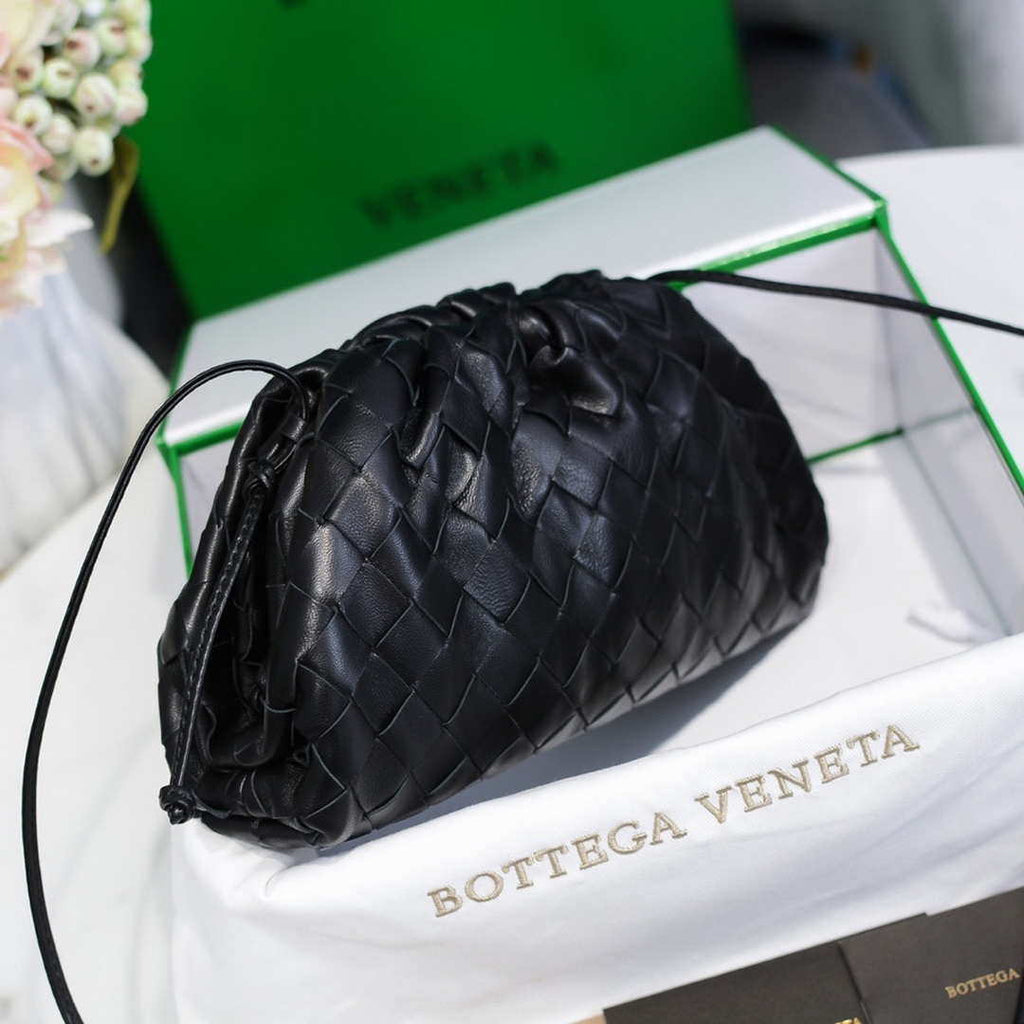 BV 585852VCPP18803 Bottega Veneta  Mini Pouch Black