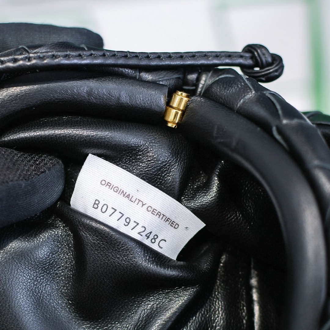 BV 585852VCPP18803 Bottega Veneta  Mini Pouch Black