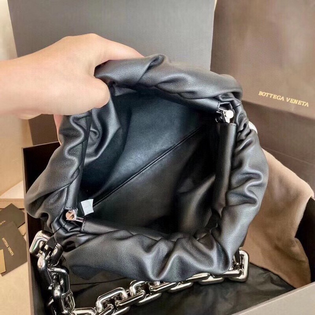 BV 620230 Bottega Veneta Chain Pouch Raintree Bag 92020 Strap 25cm Black Silver