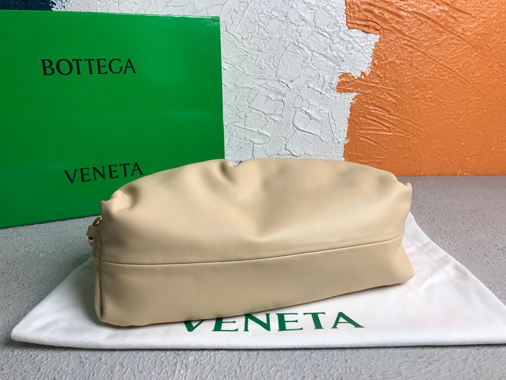 BV 620230 Bottega Veneta Chain Pouch Raintree Bag 92020 Strap 25cm Apricot Gold
