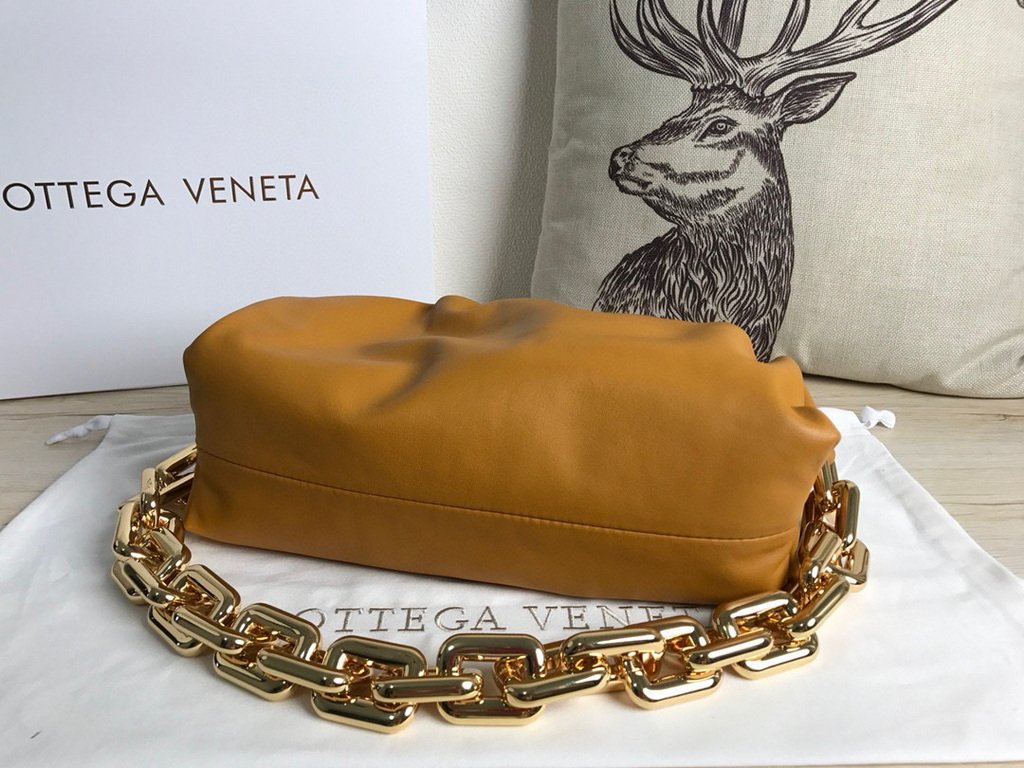 BV 620230 Bottega Veneta Chain Pouch Raintree Bag 92020 Strap 25cm Natural Gold