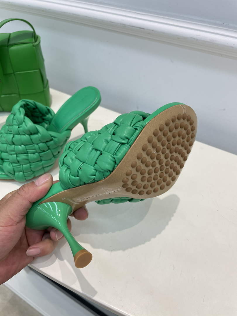 BV 708882 Bottega Veneta Dot Wave Shoes BV5796