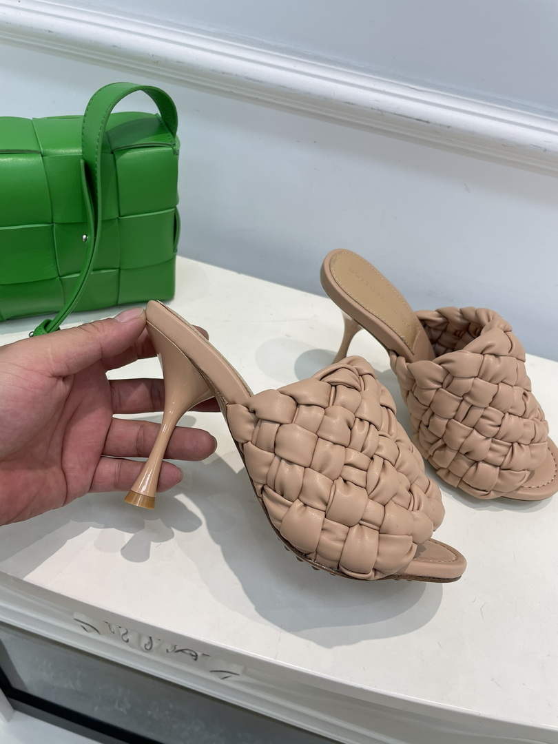 BV 708882 Bottega Veneta Dot Wave Shoes BV5797