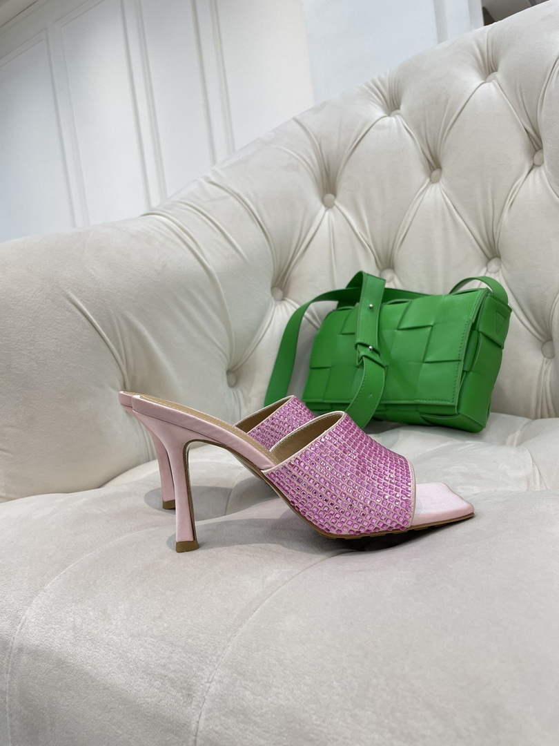 BV 709028 Bottega Veneta Stretch Strass-embellished Shoes BV5808