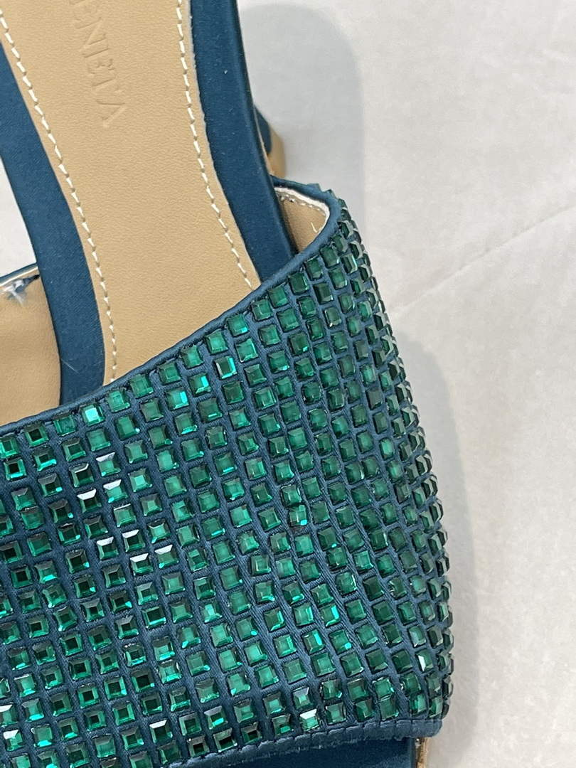 BV 709028 Bottega Veneta Stretch Strass-embellished Shoes BV5812