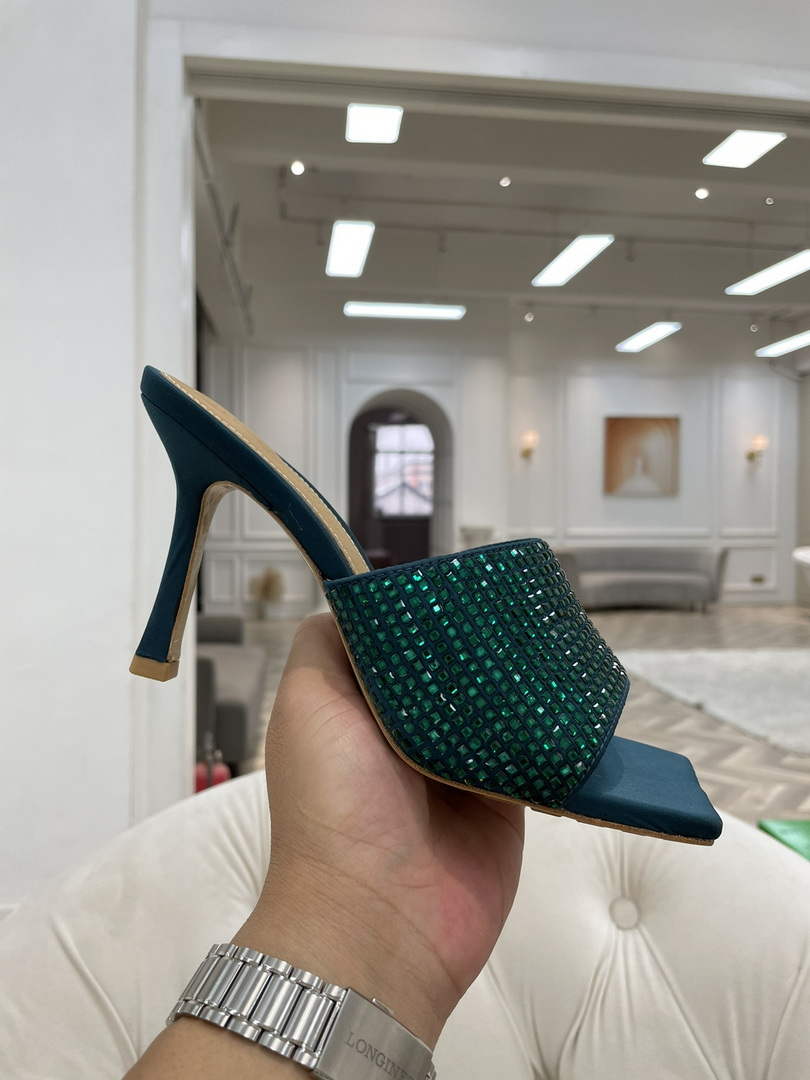 BV 709028 Bottega Veneta Stretch Strass-embellished Shoes BV5812