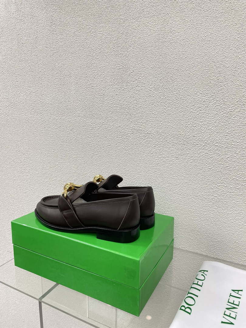 BV 796697V4R301000 Bottega Veneta Astaire Loafer BV5851