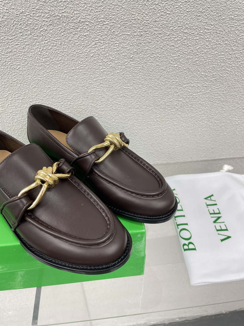 BV 796697V4R301000 Bottega Veneta Astaire Loafer BV5851