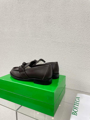 BV 796697V4R301000 Bottega Veneta Astaire Loafer BV5854 - US 4=Euro 35 - View 2