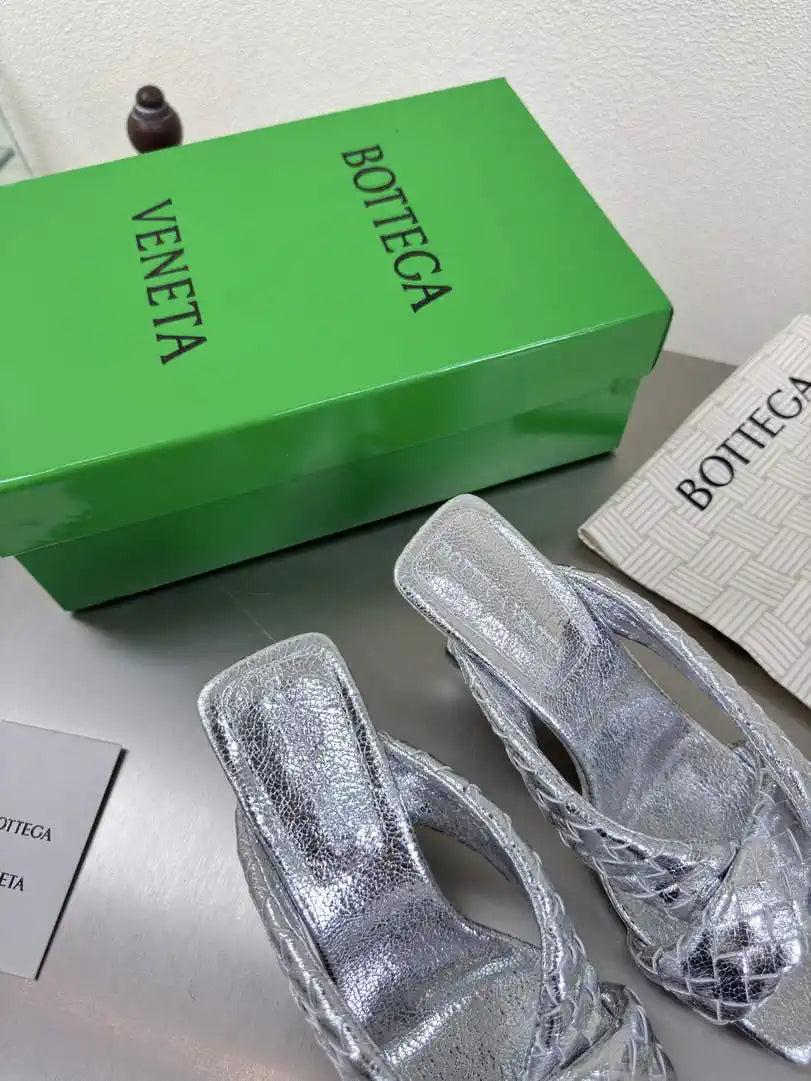 BV 827612 Bottega Veneta Riva Mule Shoes BV5801