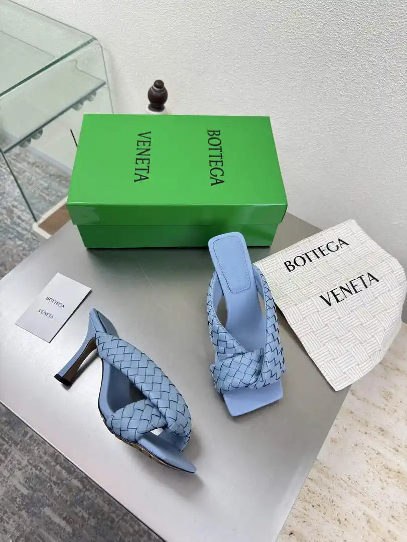 BV 827612 Bottega Veneta Riva Mule Shoes BV5802
