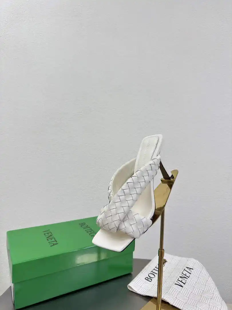 BV 827612 Bottega Veneta Riva Mule Shoes BV5803