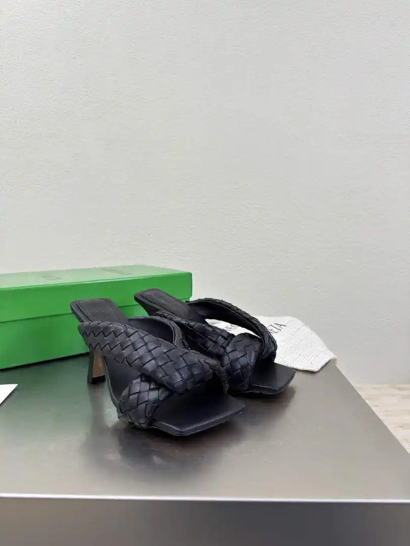 BV 827612 Bottega Veneta Riva Mule Shoes BV5804