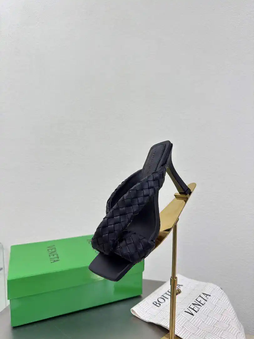 BV 827612 Bottega Veneta Riva Mule Shoes BV5804