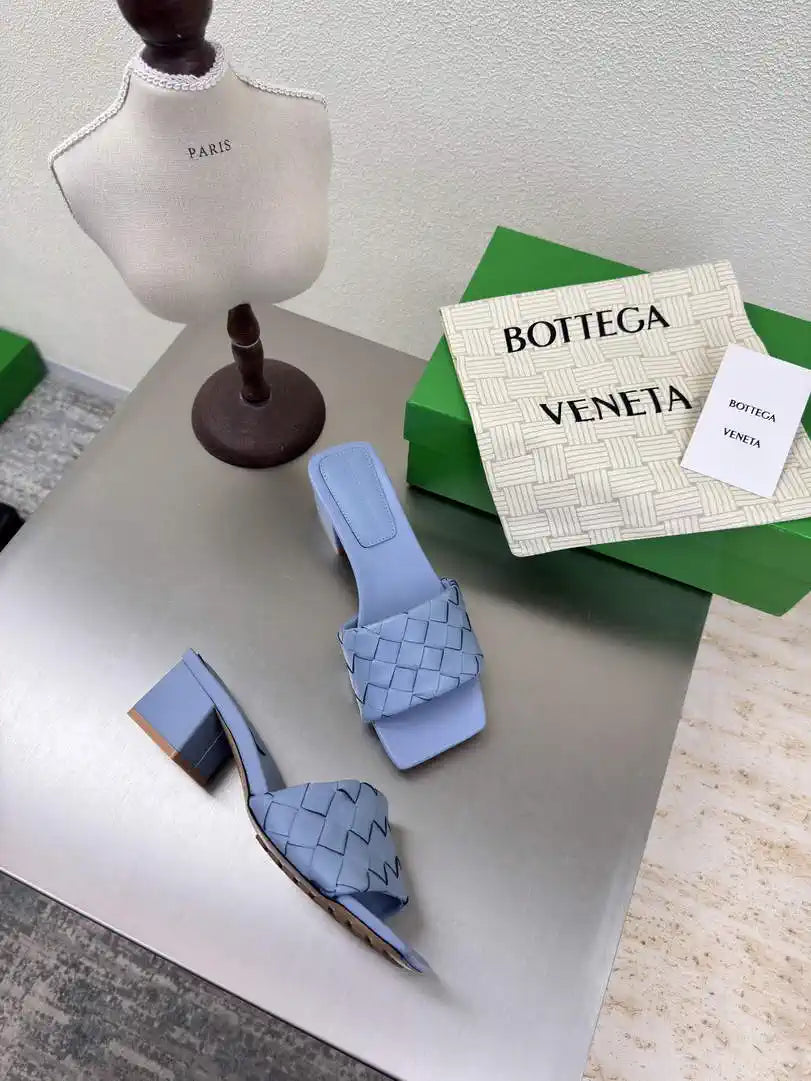 BV 838098V2ED01000 Bottega Veneta Parco Mule Shoes BV5816