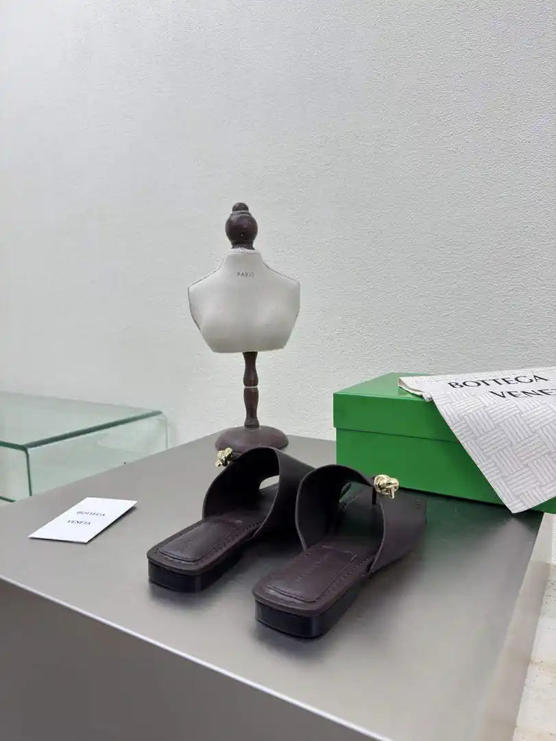 BV 838098V2ED01000 Bottega Veneta Solstice flip-flops Shoes BV5825