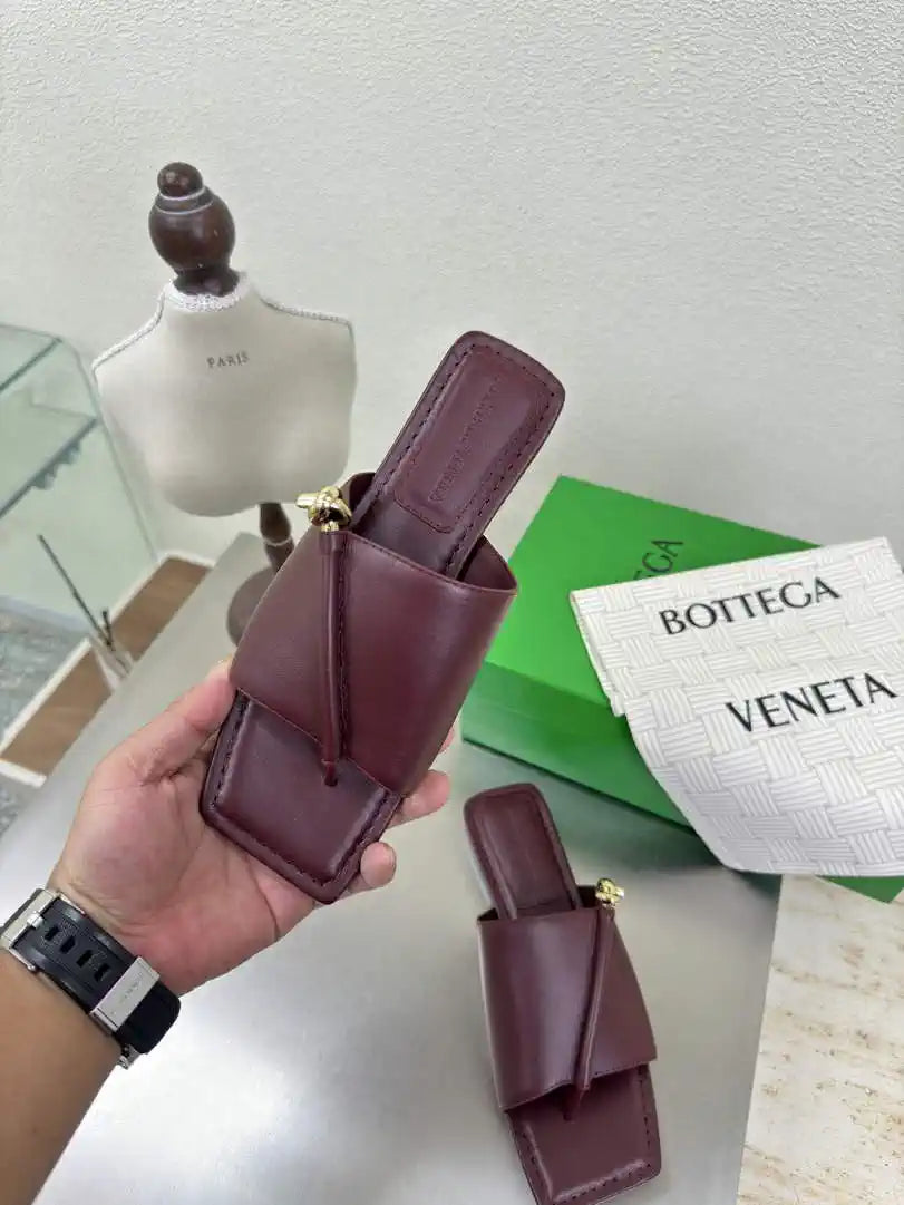 BV 838098V2ED01000 Bottega Veneta Solstice flip-flops Shoes BV5827