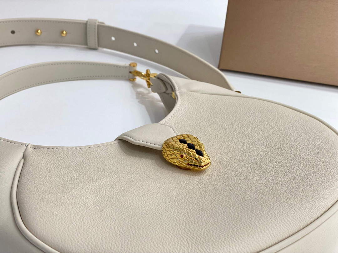 Bvlgari 291640 Serpenti Ellipse Shoulder Bag Lvory