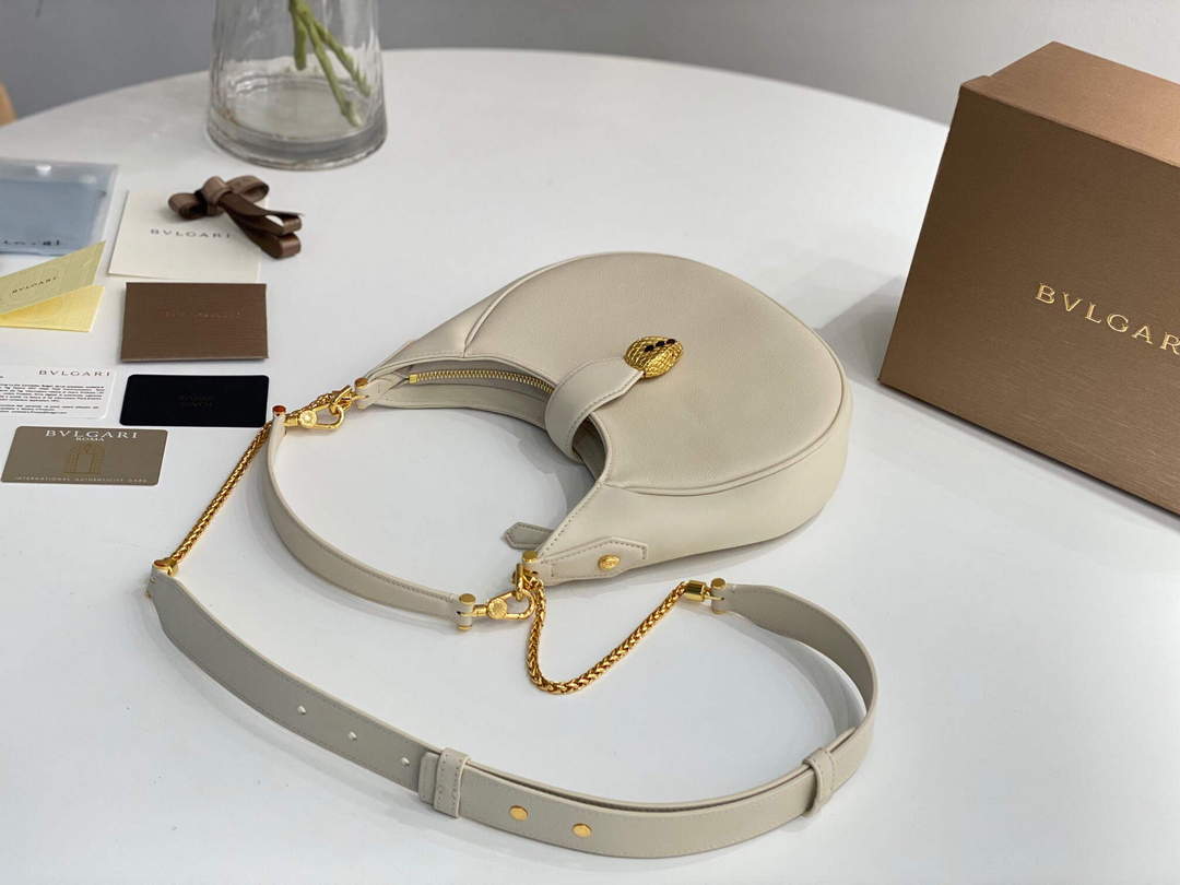 Bvlgari 291640 Serpenti Ellipse Shoulder Bag Lvory