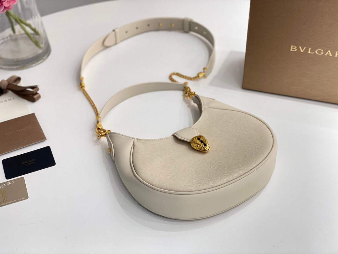 Bvlgari 291640 Serpenti Ellipse Shoulder Bag Lvory