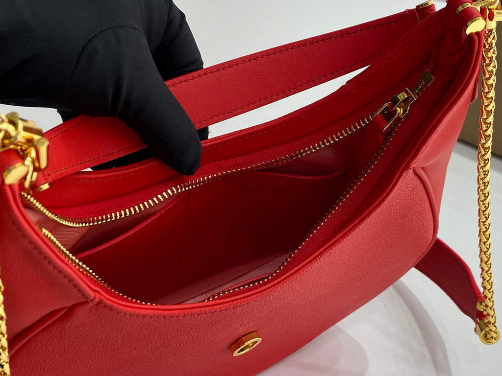 Bvlgari 291640 Serpenti Ellipse Shoulder Bag Red