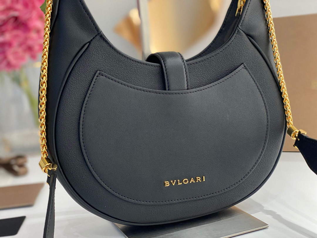 Bvlgari 291640 Serpenti Ellipse Shoulder Bag Black