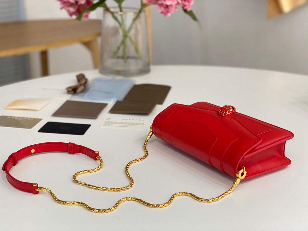 Bvlgari 291859 Serpenti Forever Chain Wallet Red