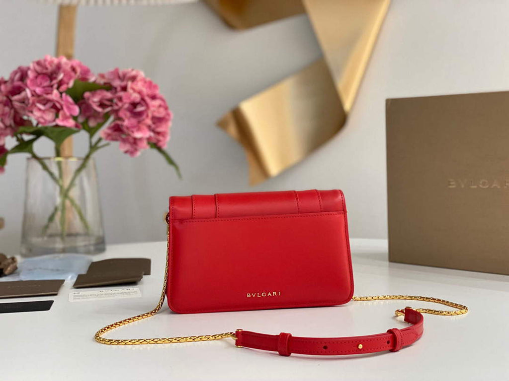 Bvlgari 291859 Serpenti Forever Chain Wallet Red
