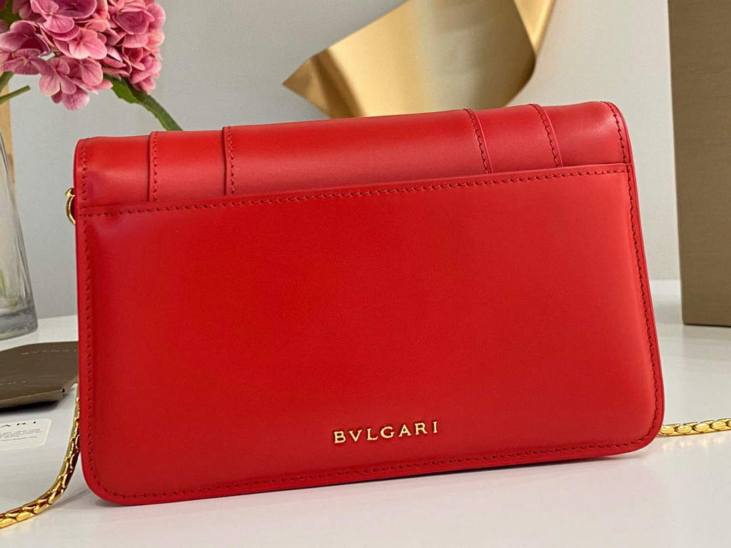 Bvlgari 291859 Serpenti Forever Chain Wallet Red