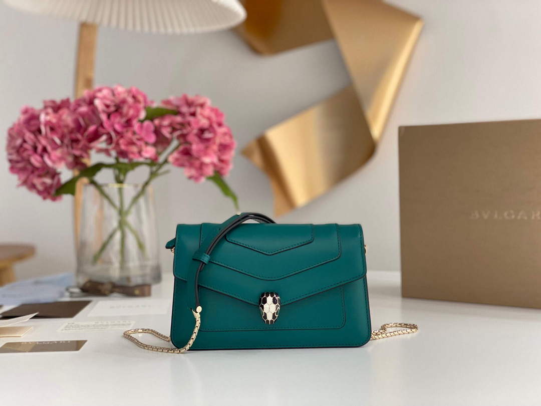 Bvlgari 291859 Serpenti Forever Chain Wallet Green - Default Title - View 1