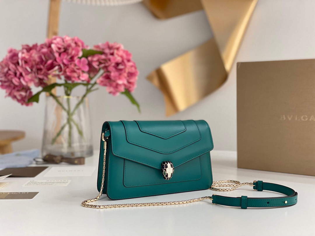 Bvlgari 291859 Serpenti Forever Chain Wallet Green