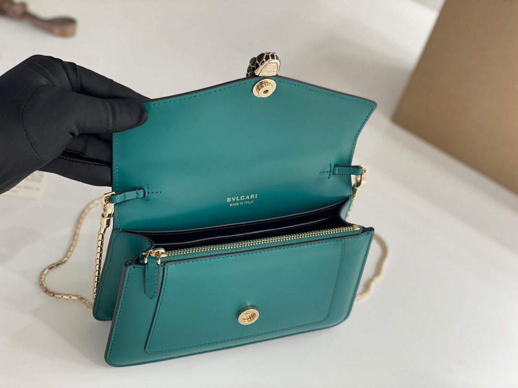Bvlgari 291859 Serpenti Forever Chain Wallet Green