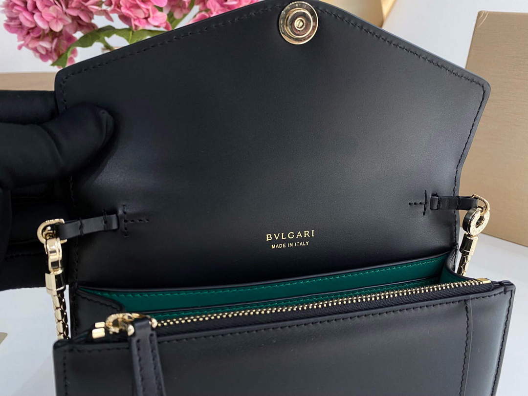 Bvlgari 291859 Serpenti Forever Chain Wallet Black