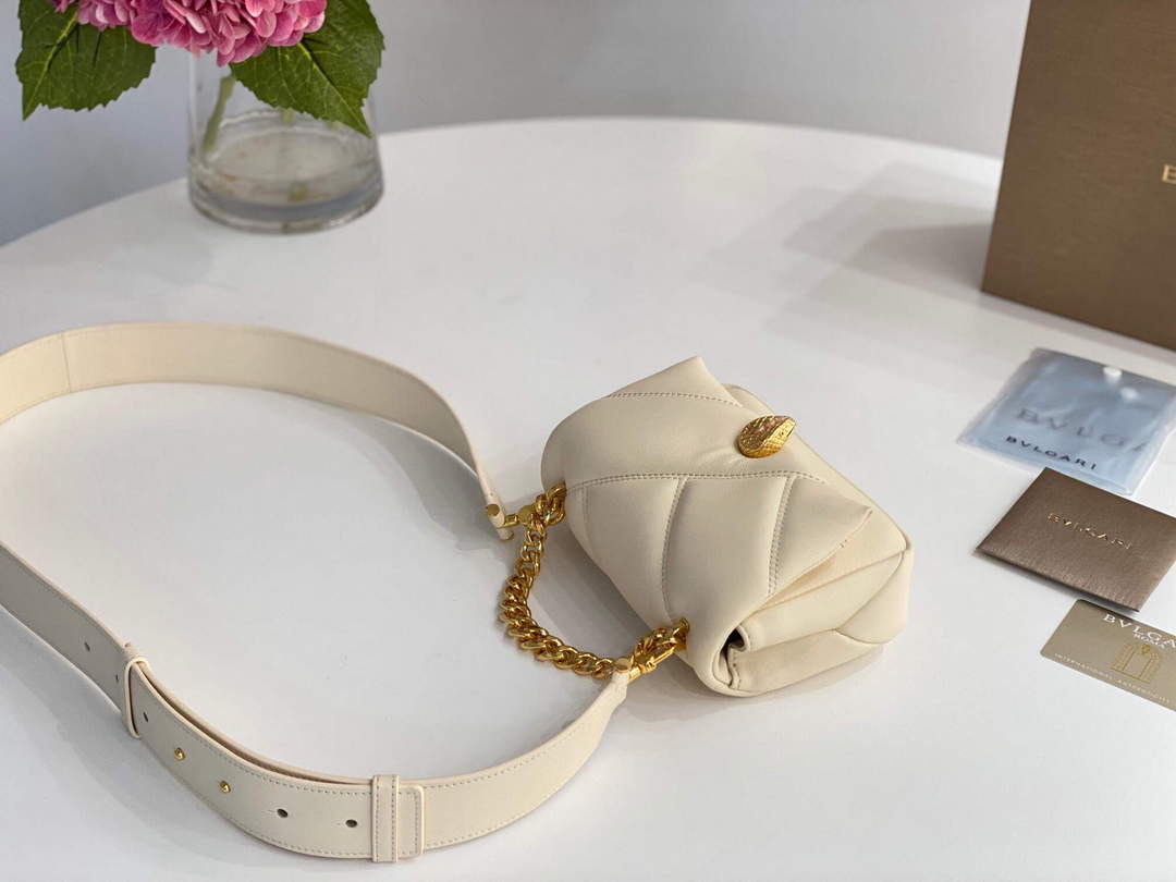 Bvlgari 291946 Serpenti Cabochon Maxi Chain Crossbody Mini Bag Ivory