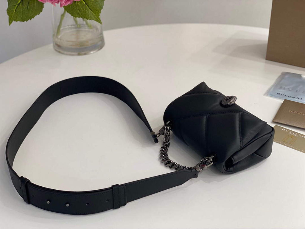 Bvlgari 291946 Serpenti Cabochon Maxi Chain Crossbody Mini Bag Black
