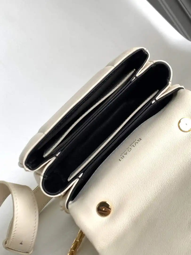 Bvlgari Serpenti Reverse Top Handle 292126 Beige