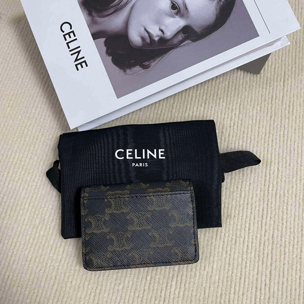 Celine 10I583 Card Holder With Flap Triomphe In Triomphe Canvas Tan